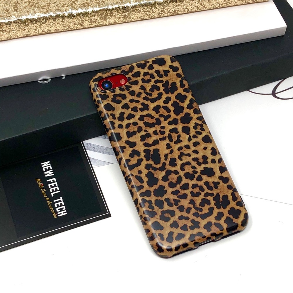 iPhone Brown Leopard Print Case - Picture 7 of 8